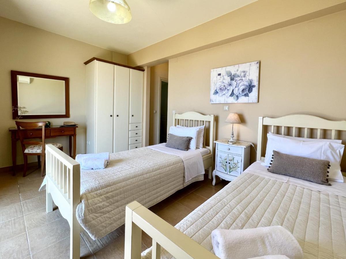 Villa Marianna Lourdata  Ngoại thất bức ảnh