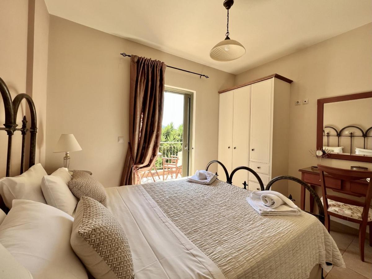 Villa Marianna Lourdata  Ngoại thất bức ảnh